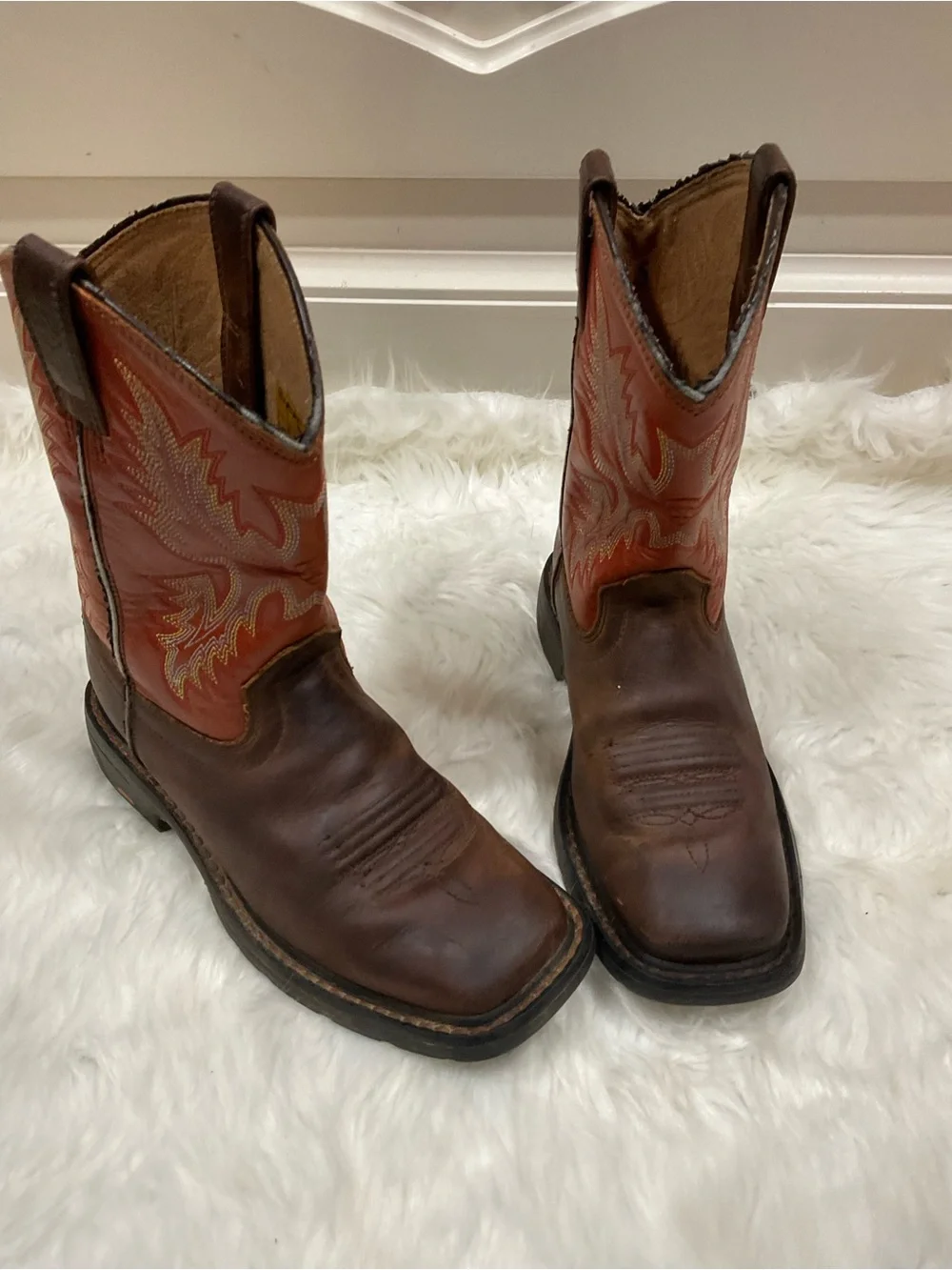 ARIAT BOYS' EARTH WORKHOG® WESTERN BOOTS - SQUARE TOE